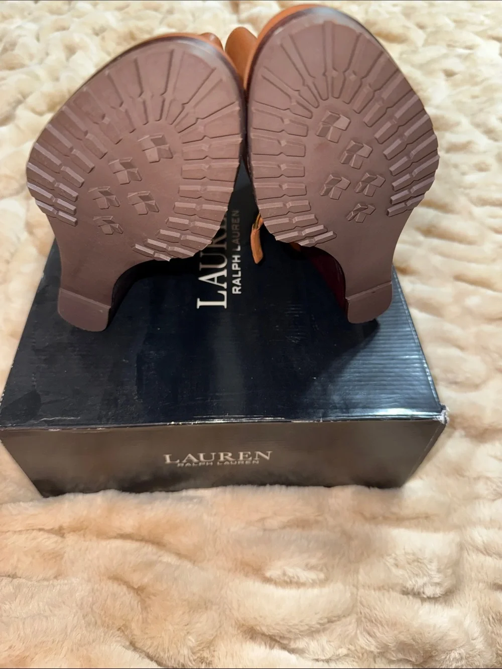 Lauren Ralph Lauren smooth cognac